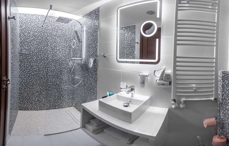 Km Zero - Vama Veche Hotel Ngoại thất bức ảnh